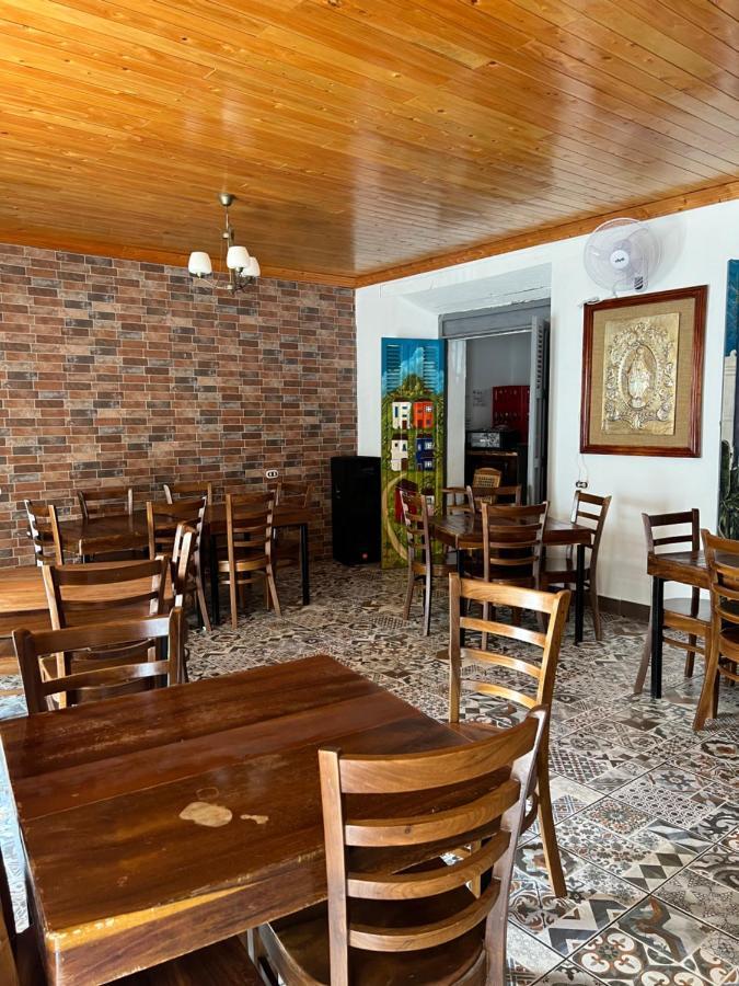 Hostal Y Restaurante La Toscana Metapán Zewnętrze zdjęcie